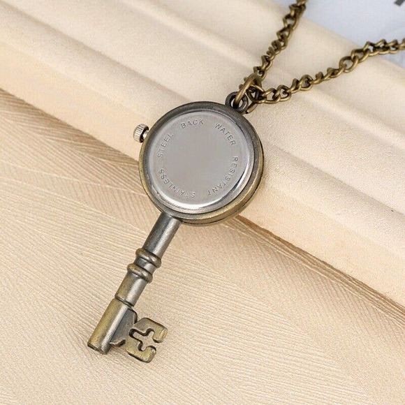 Vintage Style Skeleton Key NEW Pocket Watch Antique Bronze Pendant Necklace - Picture 3 of 4